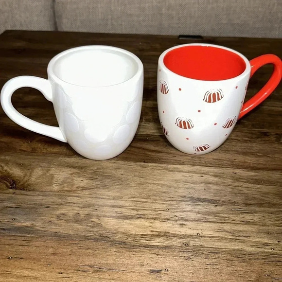 2 PC Coton Colors Mugs/Nothing Bundt Cakes Red Velvet Kind Of Day Cups - Picture 5 of 11